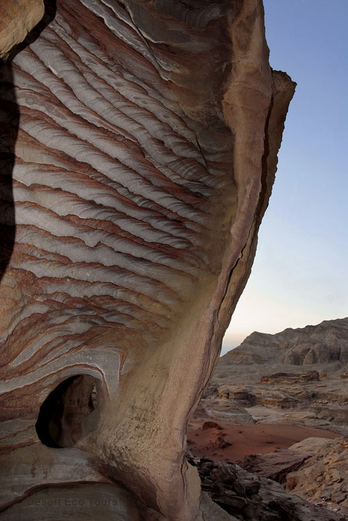 קניוני הערבה הירדנית: אבן חול צבעונית