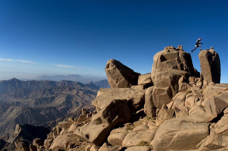Hiking and trekking in Sinai desert tours