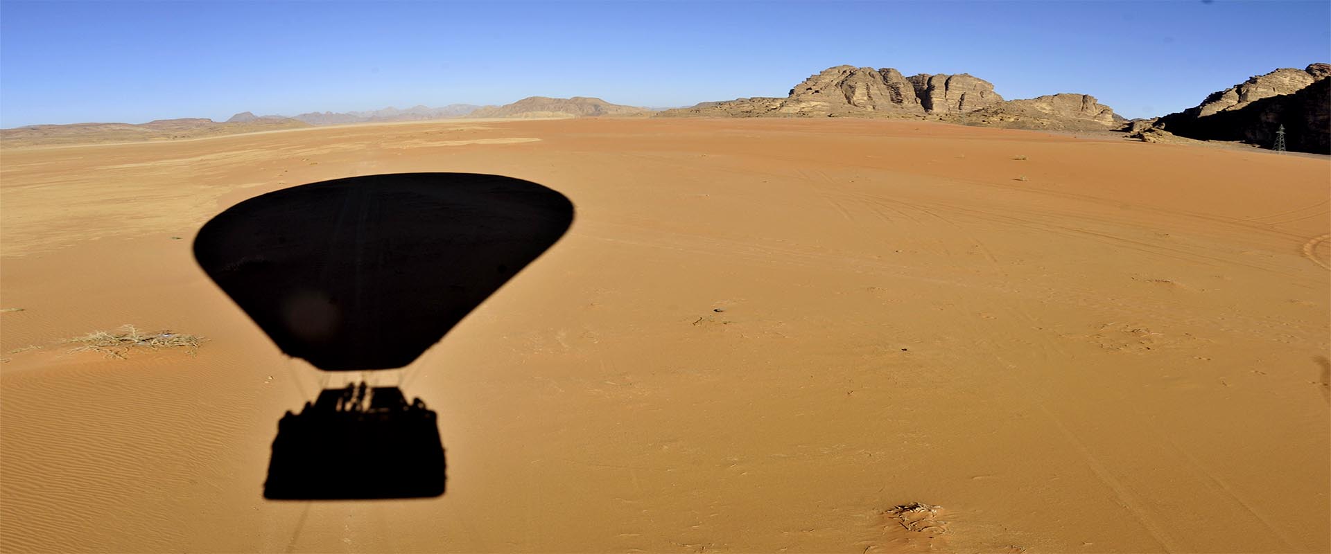 Trips in Wadi Rum Wadi Rum air balloon