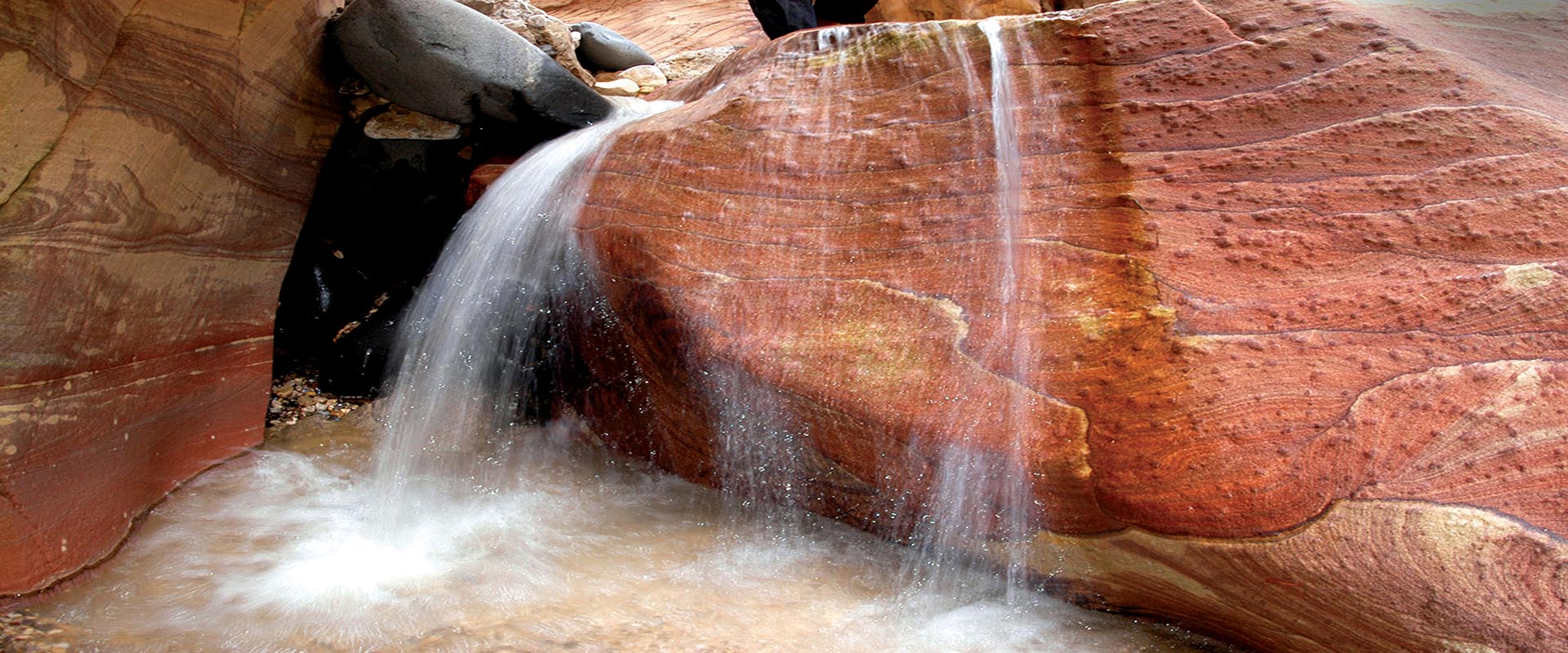 trekking in the Dead Sea canyons, Wadi Iben Hamad